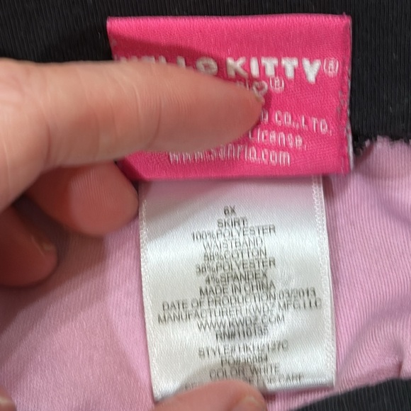 Hello Kitty Tiered Sparkly Tulle Skirt - Picture 6 of 6